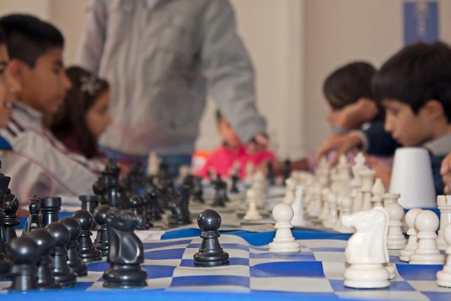 Competencia de ajedrez en curso